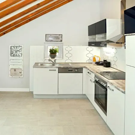 Apartment Holiday In Podstrana Exterior photo