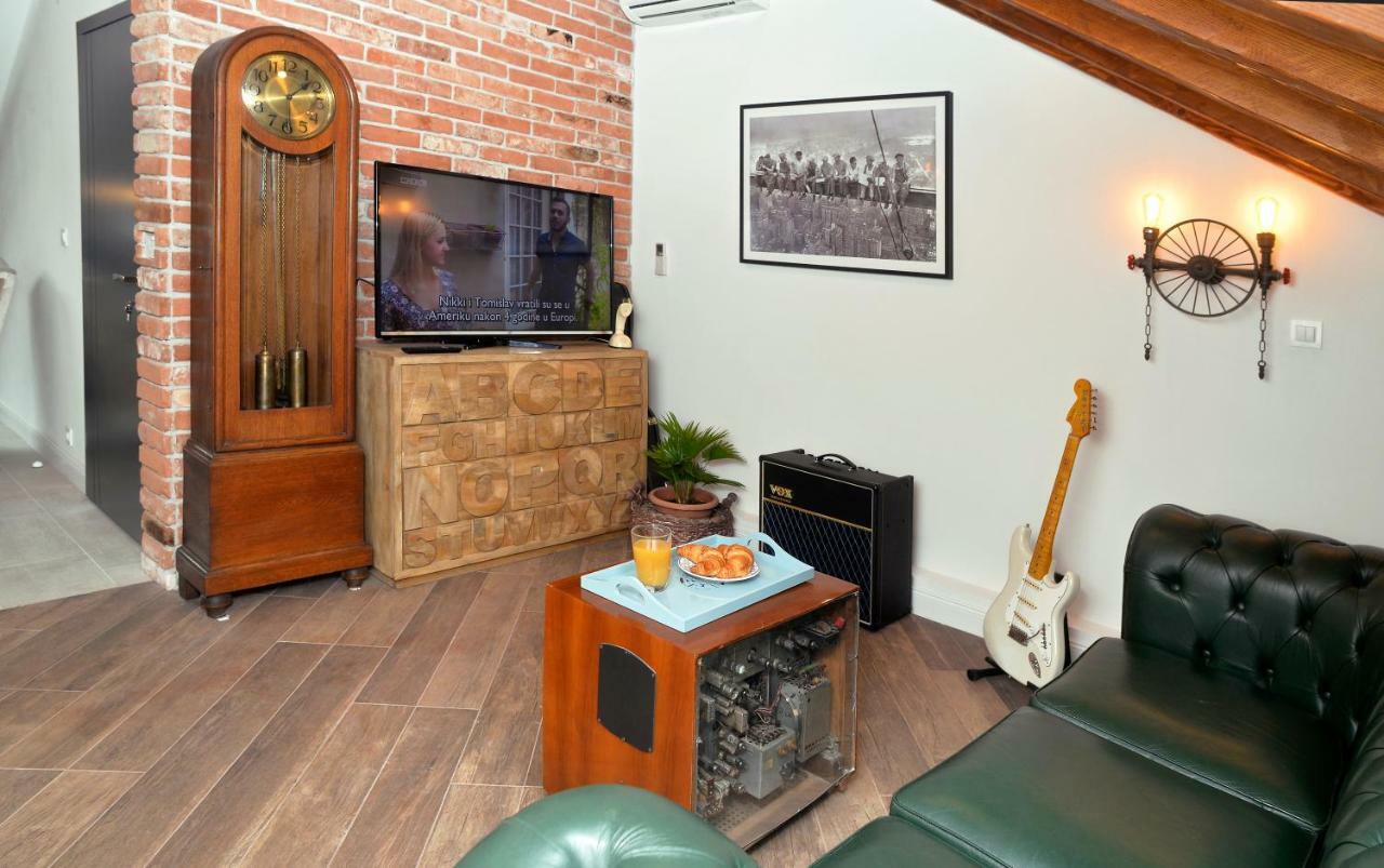 Apartment In *